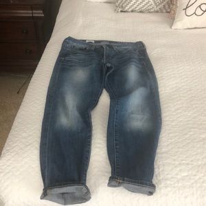 Gap Jeans (sexy boyfriend)